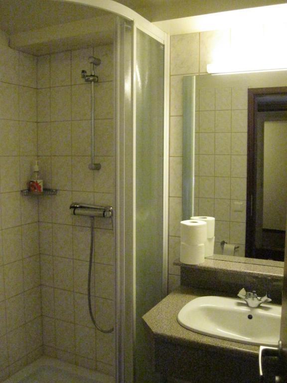 Hotel Capitano Neskaupstadur Экстерьер фото