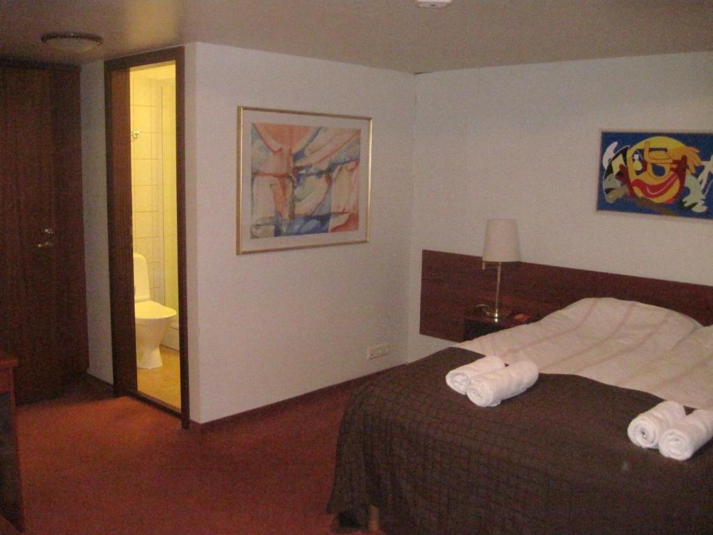 Hotel Capitano Neskaupstadur Номер фото